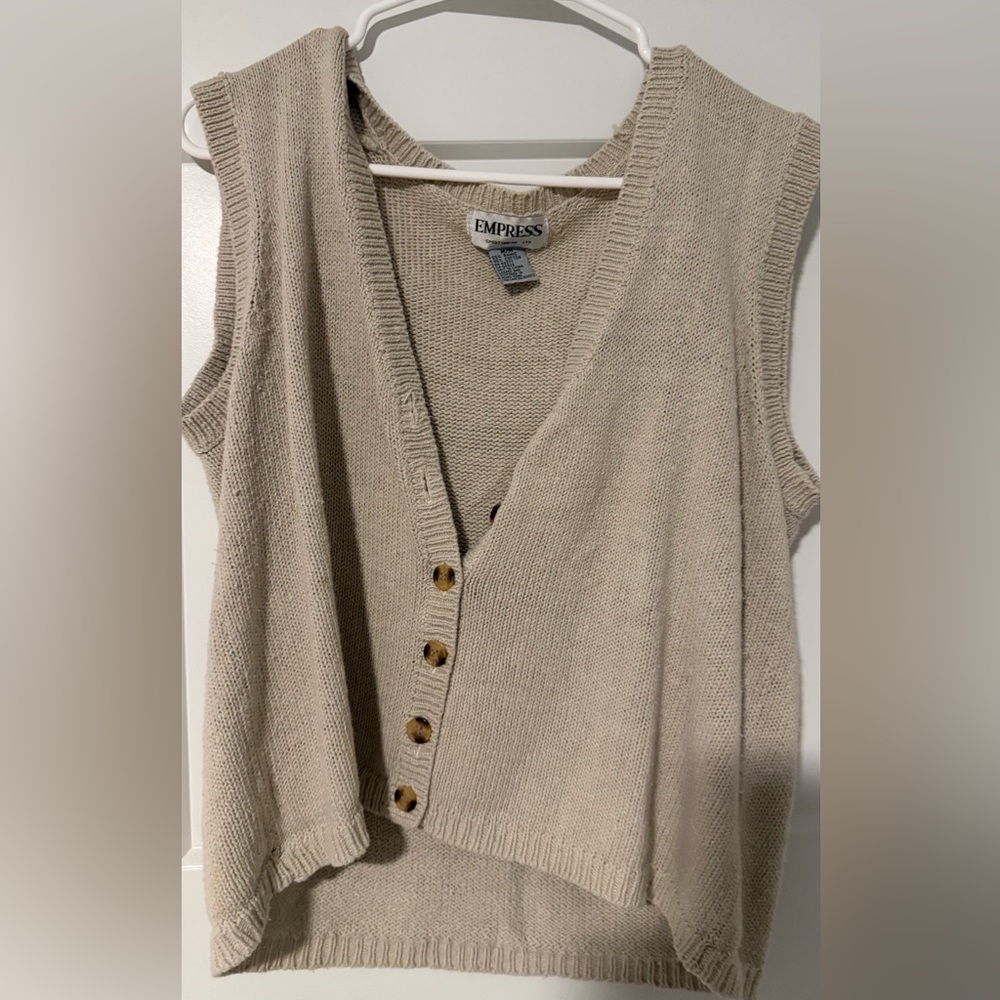 Women's Sleeveless Button-Front Sweater Vest in Beige